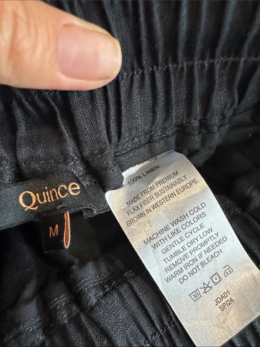 Quince Black Linen-Blend Drawstring Wide-Leg Trousers - Picture 4 of 4